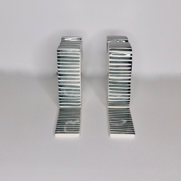 Anthropologie MOLLY HATCH You & Me Bookends Ceramic Bookshelves Book Ends Set 2 - Picture 7 of 10